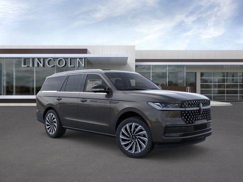 New 2025 Lincoln Navigator Black Label image 7