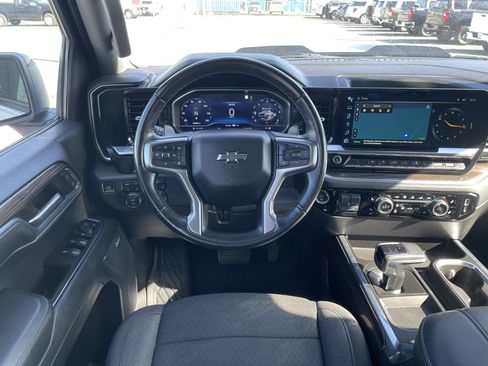 Used 2022 Chevrolet Silverado 1500 LT Trail Boss w/ Convenience Package II image 30