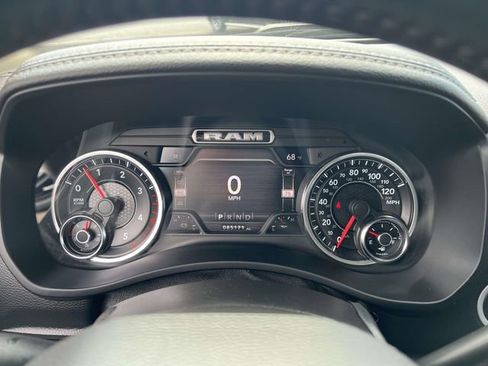 Used 2020 RAM 2500 Laramie AWD/4WD image 15