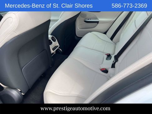 Used 2022 Mercedes-Benz C 300 4MATIC Sedan image 14