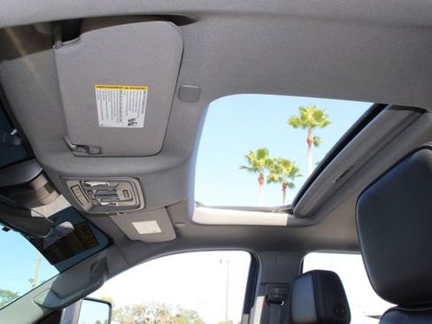 Used 2024 GMC Sierra 3500 Denali w/ Denali Reserve Package image 23