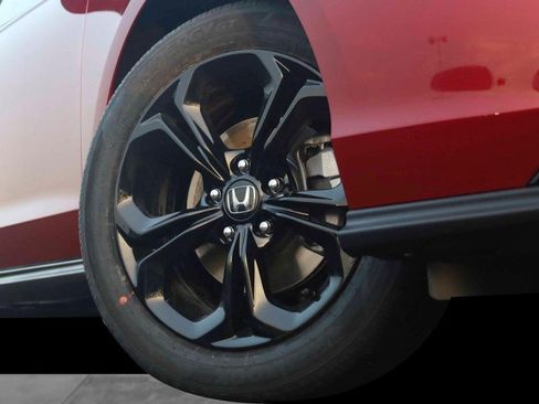 New 2025 Honda Accord SE image 3