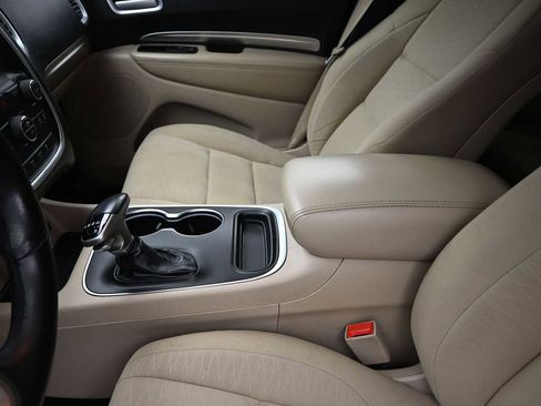 Used 2020 Dodge Durango SXT w/ 3rd Row Seating Group RWD image 16