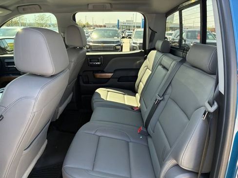 Used 2018 Chevrolet Silverado 1500 LTZ w/ Sport Package AWD/4WD image 16