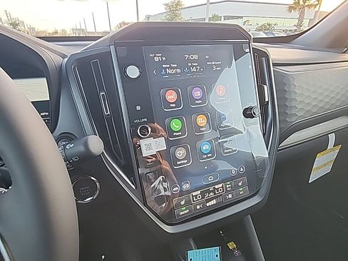 New 2025 Subaru Forester Limited image 17