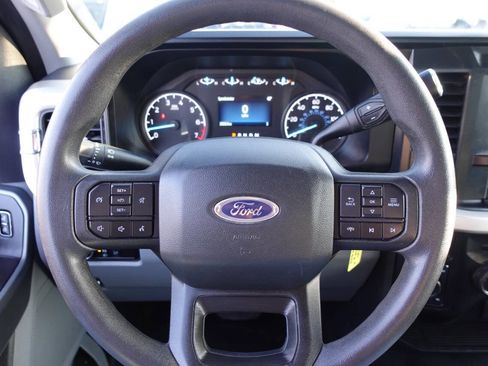 Used 2024 Ford F250 XLT image 42