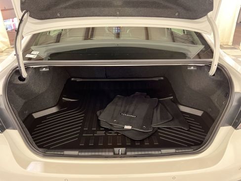 Used 2024 Subaru Legacy Touring XT image 27