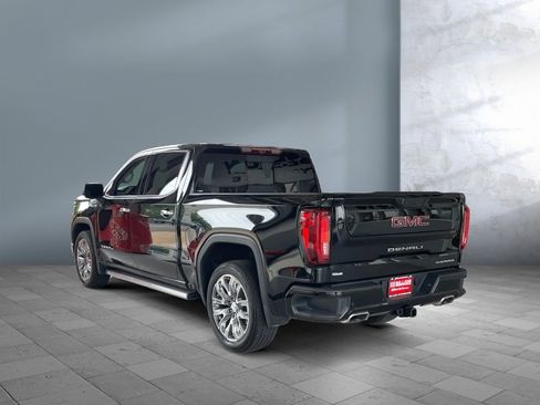 Used 2024 GMC Sierra 1500 Denali w/ Denali Reserve Package image 4