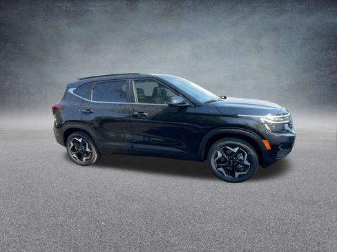 New 2026 Kia Seltos EX image 27