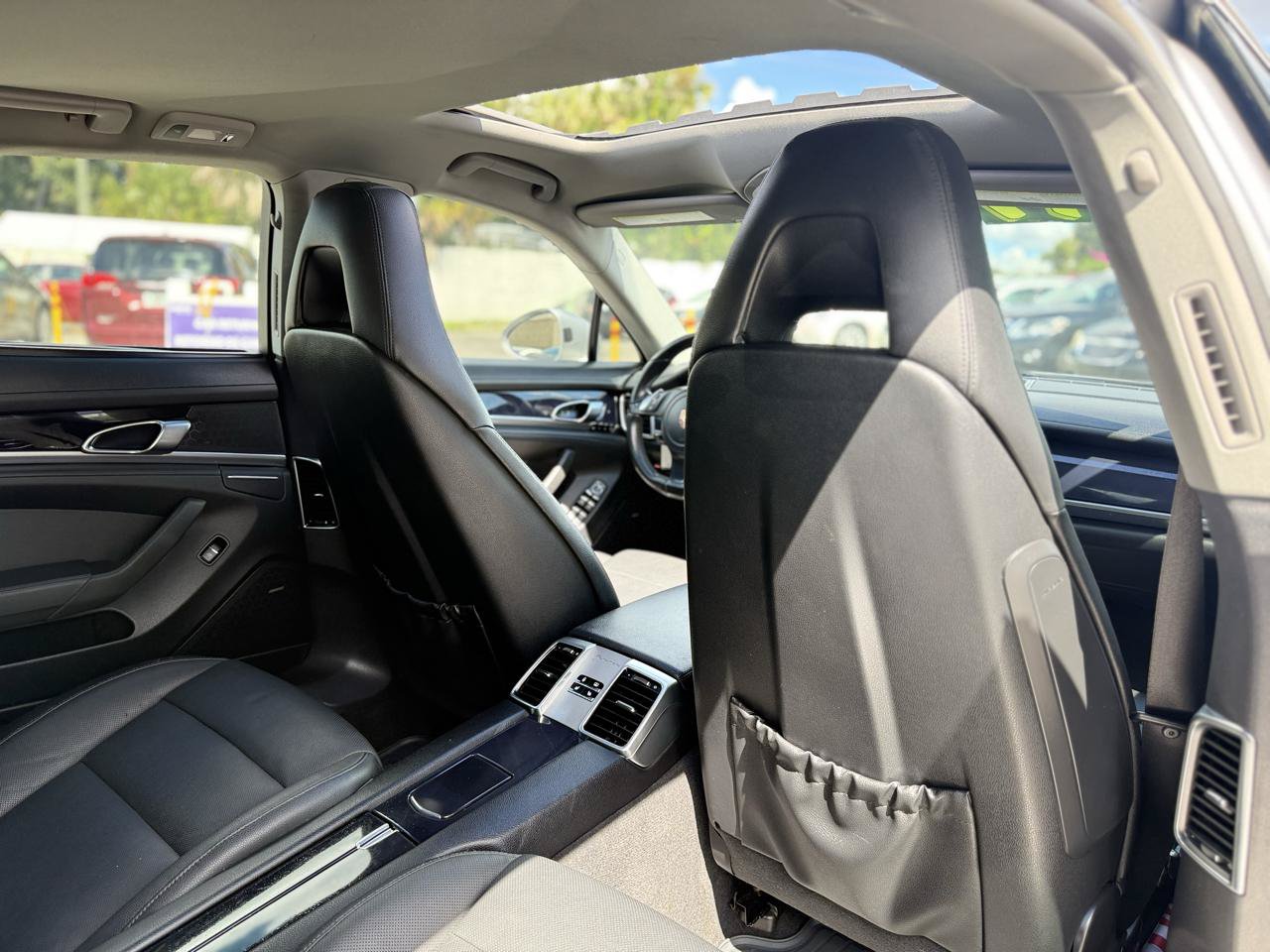 Used 2013 Porsche Panamera S RWD image 32