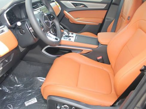 New 2026 Jaguar F-PACE R-Dynamic S image 20