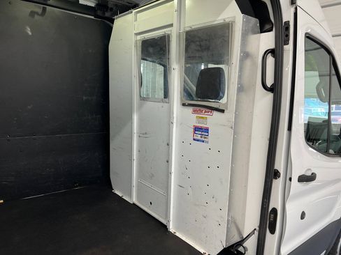 Used 2017 Ford Transit 250 148 Medium Roof w/ Interior Upgrade Package RWD image 15