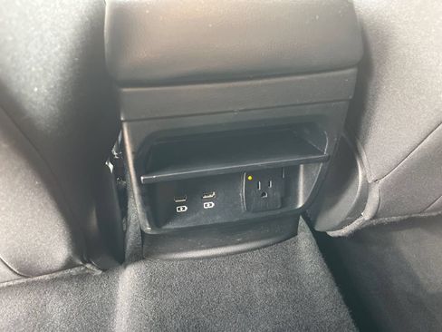 Used 2019 Ford Ranger XLT w/ Equipment Group 302A Luxury AWD/4WD image 22