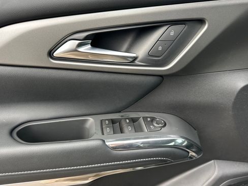 New 2026 Chevrolet Traverse LT w/ LPO, Illumination Package image 11