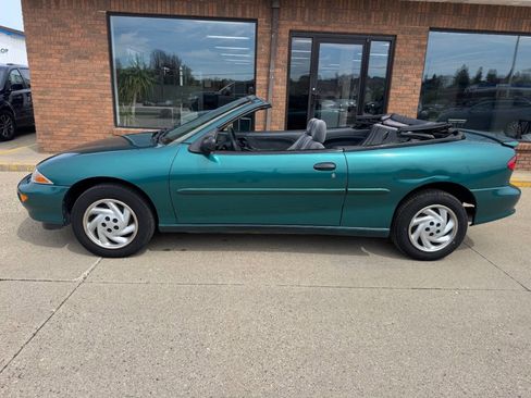 Used 1997 Chevrolet Cavalier LS w/ Preferred Equipment Group 1 image 44
