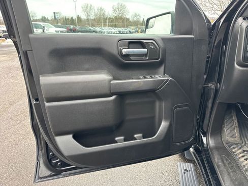 Used 2021 Chevrolet Silverado 1500 Custom image 10