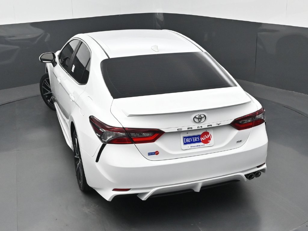 Used 2024 Toyota Camry SE FWD image 34