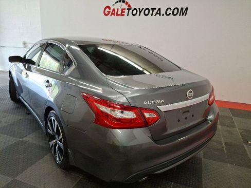 Used 2017 Nissan Altima 2.5 S w/ Power Driver Seat Package FWD image 10