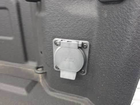 Used 2025 GMC Sierra 1500 AT4 w/ AT4 Premium Package AWD/4WD image 20