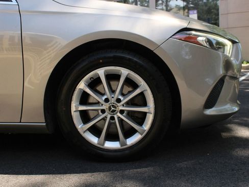 Used 2019 Mercedes-Benz A 220 4MATIC image 4