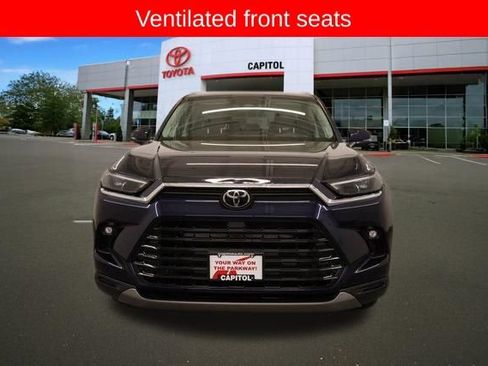 Certified 2024 Toyota Grand Highlander AWD image 8