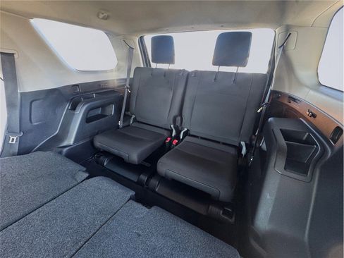 Used 2011 Toyota 4Runner SR5 image 19