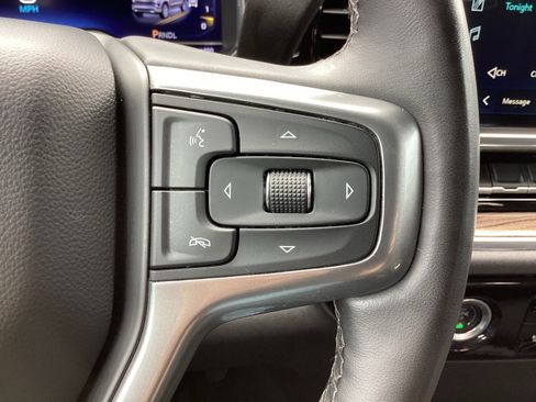 Used 2024 Chevrolet Silverado 1500 LT w/ Z71 Off-Road Package image 19