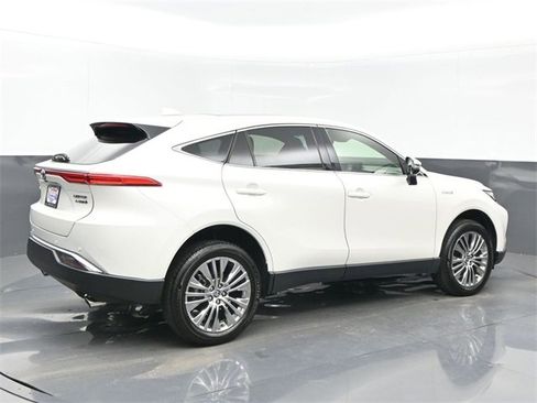 Used 2021 Toyota Venza Limited w/ Advanced Technology Package image 6