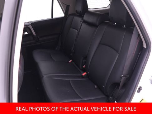 Certified 2024 Toyota 4Runner TRD Off-Road Premium image 10