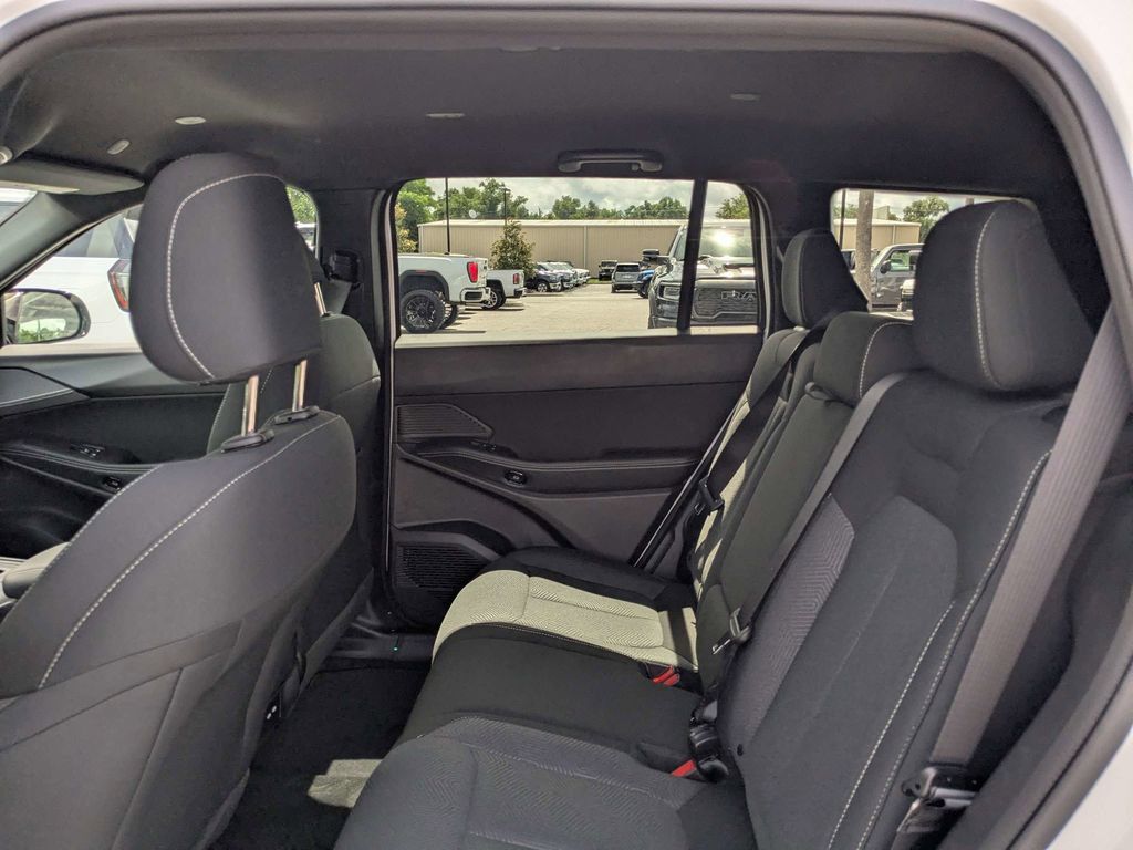 New 2026 Jeep Cherokee Laredo AWD/4WD image 14