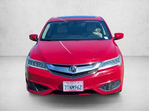Used 2017 Acura ILX w/ Premium Package image 2