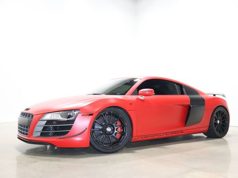 Used 2012 Audi R8 GT image 2