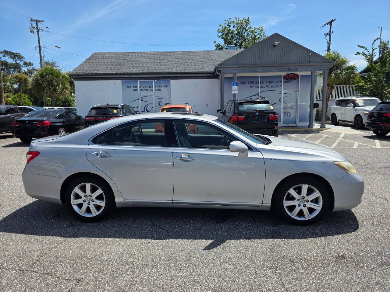 Used 2009 Lexus ES 350 w/ Premium Pkg Plus FWD image 3
