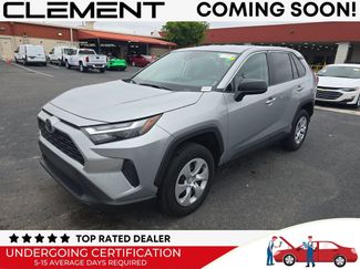 Used 2024 Toyota RAV4 LE video 1