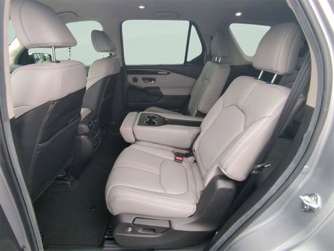 Certified 2025 Honda Pilot EX-L image 14