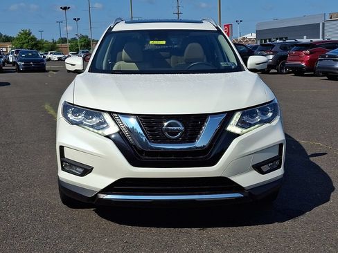 Used 2020 Nissan Rogue SL w/ Premium Package AWD/4WD image 2