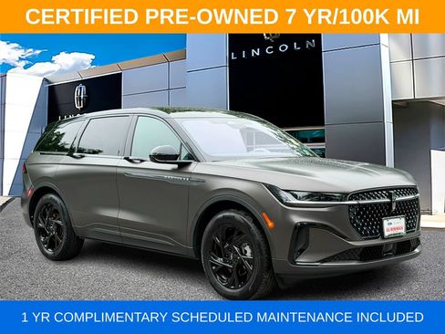 Used 2025 Lincoln Nautilus Premier w/ Equipment Group 102A AWD/4WD image 1