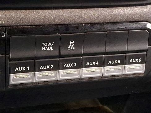 Used 2022 RAM 3500 Tradesman image 28