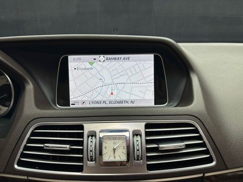 Used 2014 Mercedes-Benz E 350 4MATIC Coupe image 37
