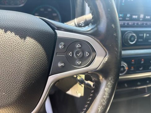 Used 2018 Chevrolet Colorado LT w/ LPO, Premium Interior Package AWD/4WD image 16