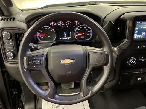 Used 2019 Chevrolet Silverado 1500 Custom w/ Trailering Package AWD/4WD image 11