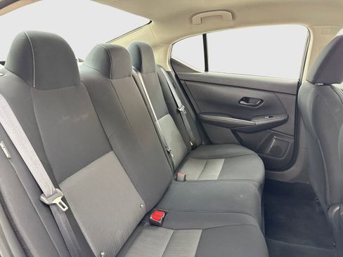 Used 2024 Nissan Sentra SV FWD image 43