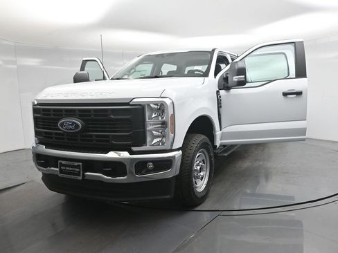 New 2026 Ford F350 XL w/ FX4 Off-Road Package image 30