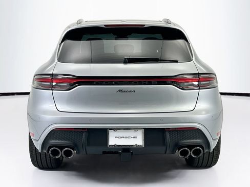 Used 2026 Porsche Macan AWD/4WD image 6