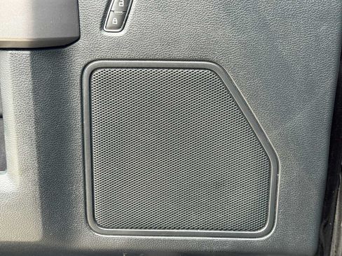 Used 2019 Ford F150 XLT w/ Equipment Group 302A Luxury AWD/4WD image 30