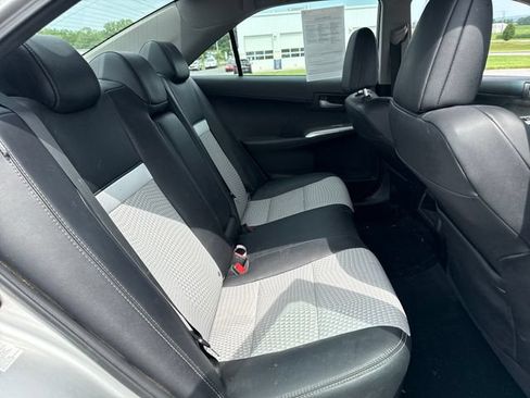 Used 2012 Toyota Camry SE FWD image 14