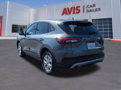 Used 2025 Ford Escape Active AWD/4WD image 9