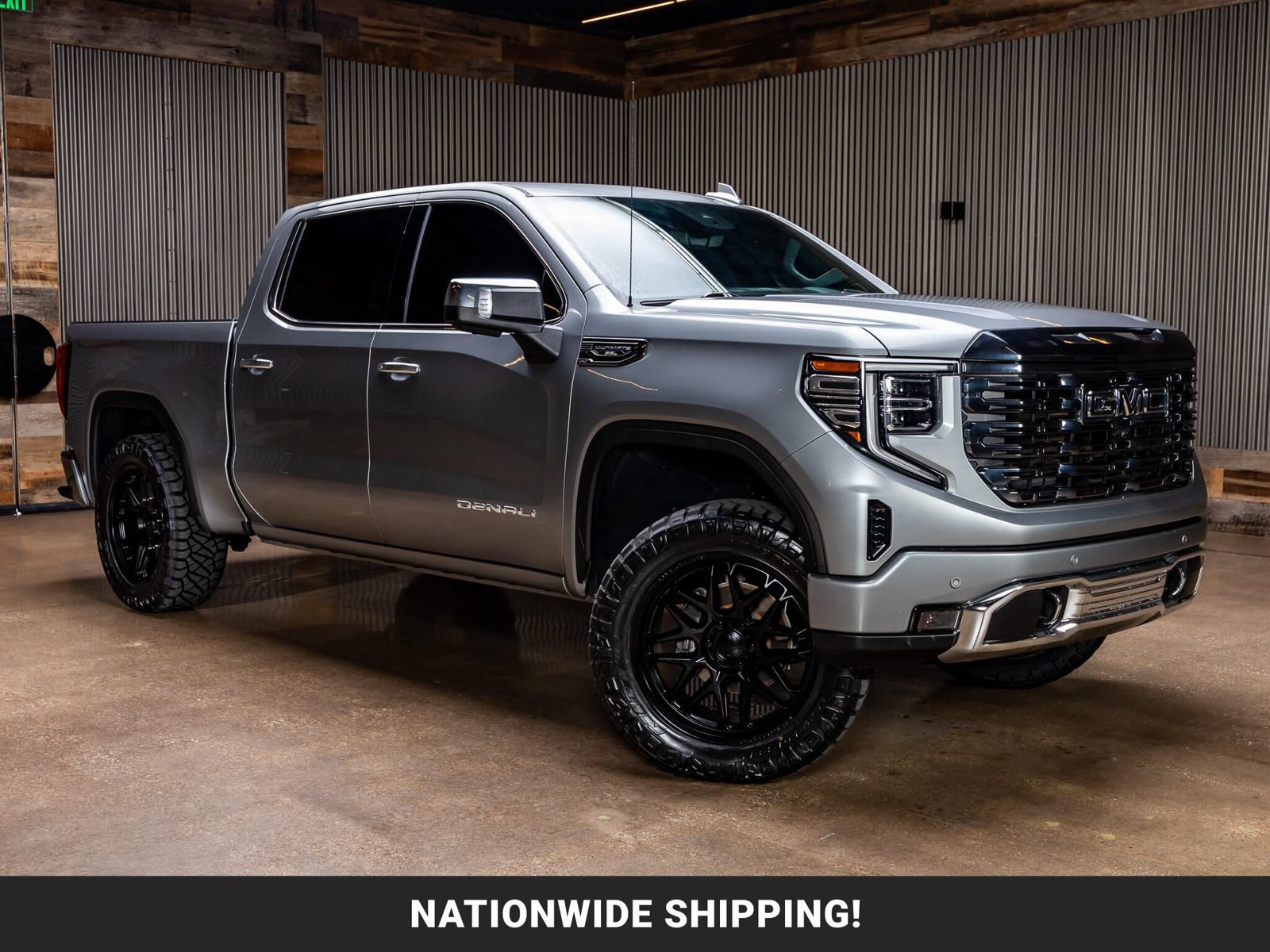 Used 2023 GMC Sierra 1500 Denali Ultimate AWD/4WD image 1