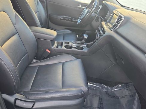 Used 2018 Kia Sportage EX w/ EX Premium Package image 21