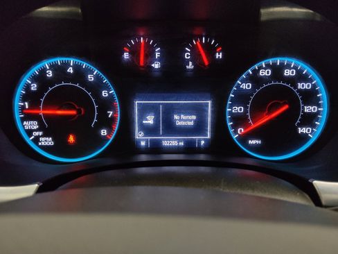 Used 2021 Chevrolet Traverse LS FWD image 23
